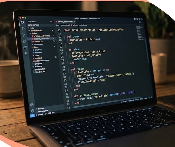 Code auf dem Bildschirm – Ruby on Rails Entwicklung